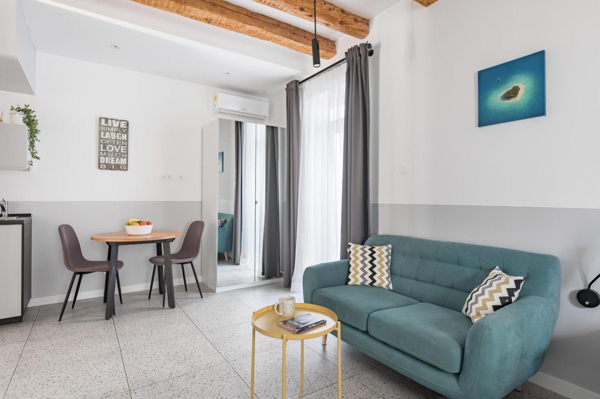 Luxury Studio Adriatic 1 สปลิท ภายนอก รูปภาพ